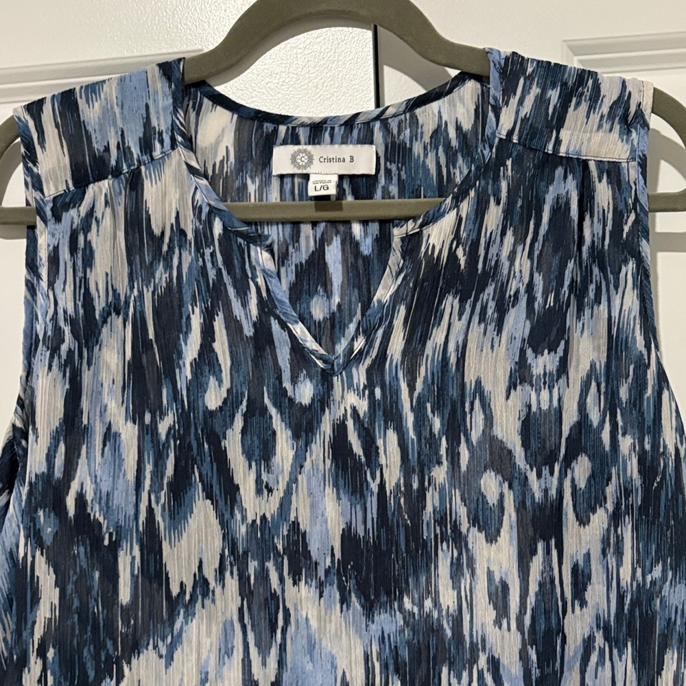 Cristina B.  Patterned V-Neck Sleeveless Camisole
